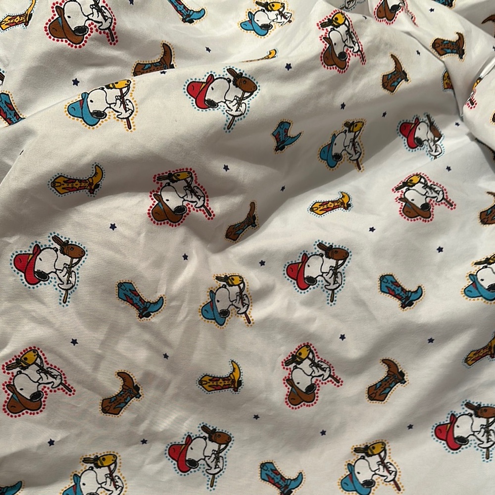 Berkshire and Peanuts Snoopy Sheet Set